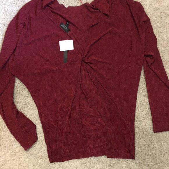 NWT Topshop Burgundy Doleman Sleeve Open Back Twist Crepe Top - Picture 15 of 15